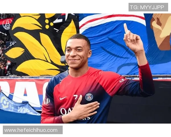 七月出生的足球明星盘点：那些在夏日里闪耀的绿茵传奇