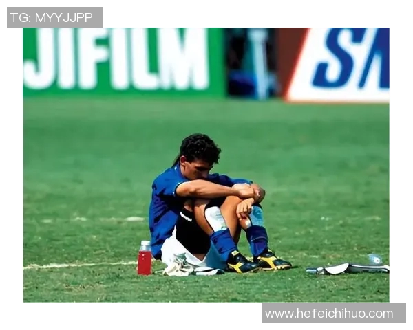 撞头足球球星的传奇故事：从草根到顶峰的拼搏与荣耀