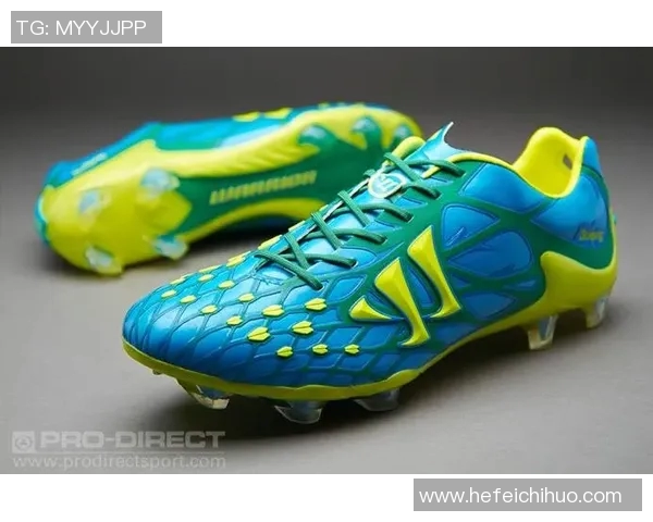 彪马足球鞋球星私人定制独特设计助力赛场表现提升 彪马足球鞋球星私人定制独特设计助力赛场表现提升