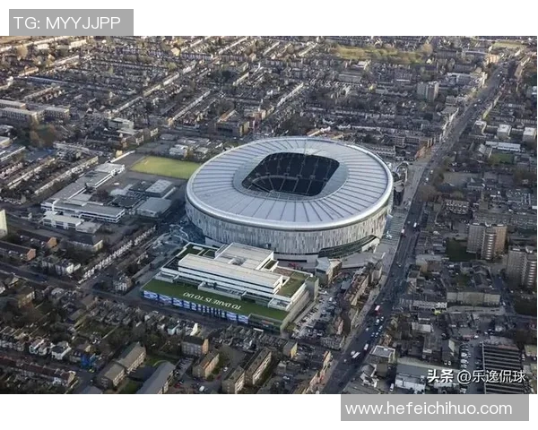 德国足球巨星风采展示背景图解析与球场辉煌历程回顾 德国足球巨星风采展示背景图解析与球场辉煌历程回顾